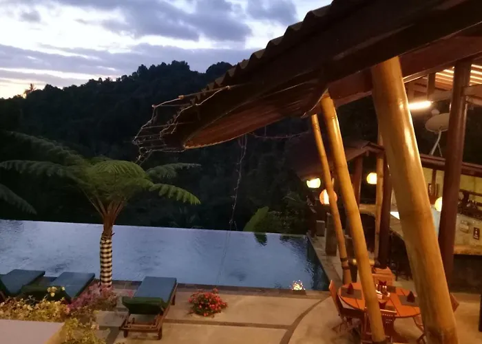 Hotel Bintang Munduk